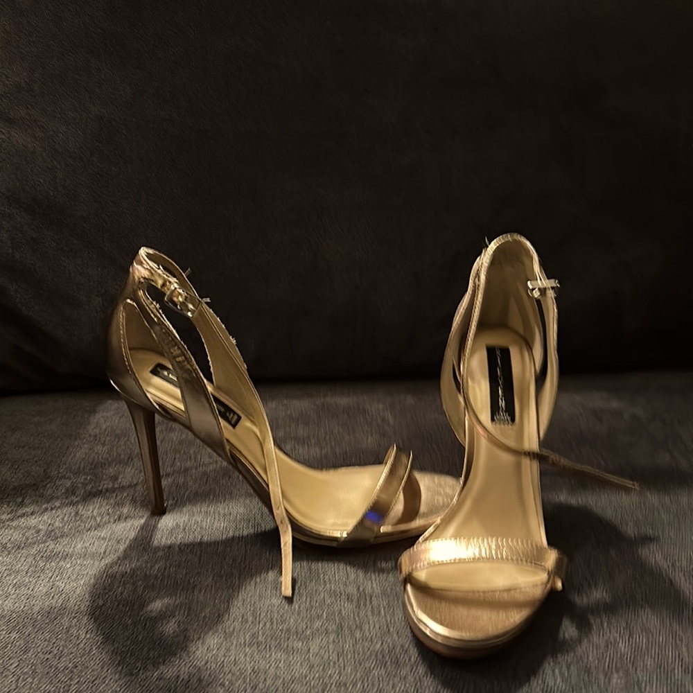 Gold, Steve Madden , Strapped , Stiletto Heels.